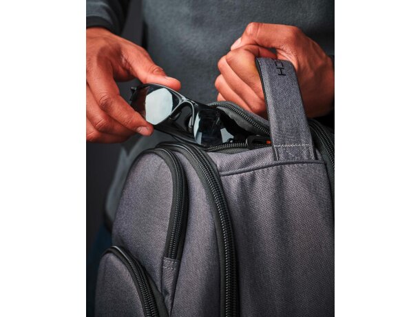 Mochila Madison Commuter Gris brezo detalle 2