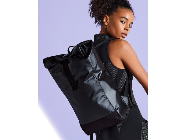 Mochila Roll Top Negro detalle 3