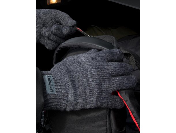 Guantes marca Thinsulate con forro Carbon detalle 1