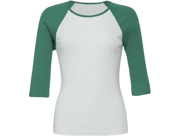 Camiseta Verde Para Hombre Con Manga Larga Raglán Blanca. Representación 3d  Aislado Sobre Fondo Blanco Fotos, retratos, imágenes y fotografía de  archivo libres de derecho. Image 95526564