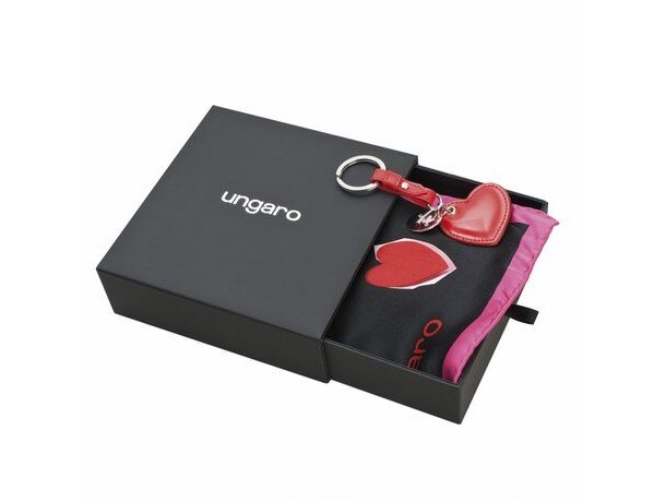 Set de llavero y pañuelo de Ungaro personalizado Set de llavero y pañuelo de Ungaro personalizado
