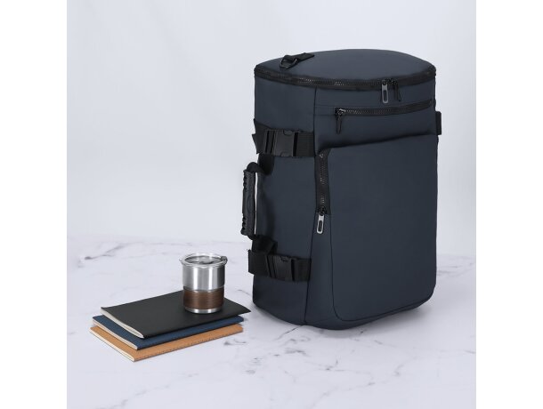 Mochila Rigan acolchada con tres modalidades de transporte detalle 7