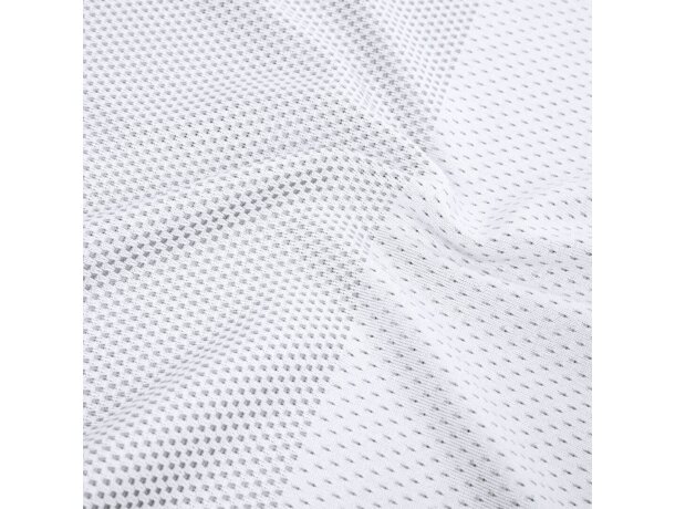 Camiseta Tecnic Ulken transpirable poliéster microperforado detalle 2
