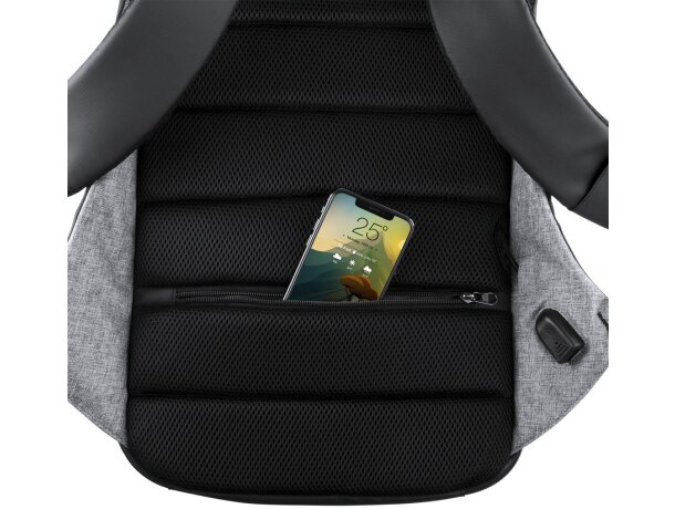 Mochila Koneit grabada