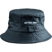 Gorro estilo playa de Antonio MIró personalizado Gorro estilo playa de Antonio MIró personalizado