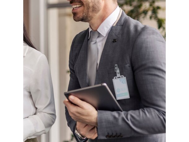 Identificador Helock con pinza metálica y cierre extraíble detalle 4