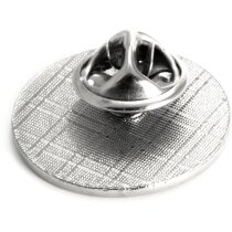 Pin de metal con acabado resina