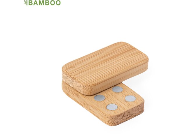 Imán antiestres personalizado dos piezas para juntar y separar de bambú Bover detalle 2