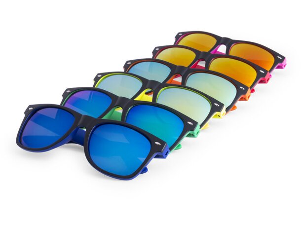 Gafas de sol con lentes de espejo grabado