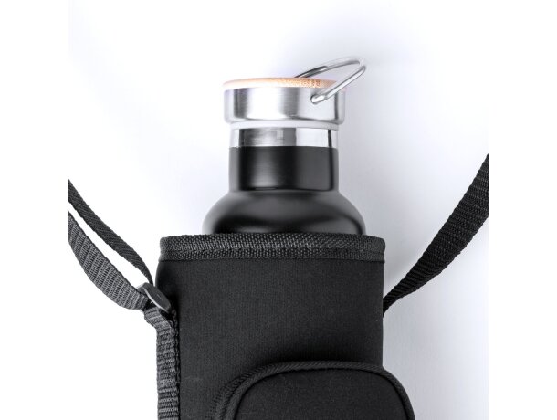 Porta bidón con logo con bolsillo para botellas de tamaños variados en softshell Rafle detalle 5