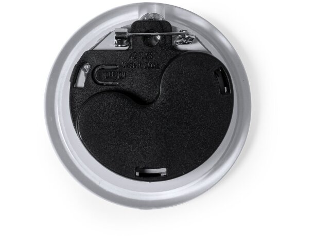 Pin Xandar detalle 3