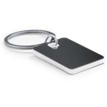 Llavero metálico grabado rectangular con acabados en negro