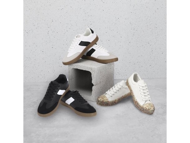 Zapatilla Kodama con suela acolchada y personalización láser detalle 4