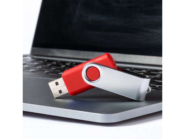 USB 8GB personalizado con mosquetón para actividades externas Yeskal