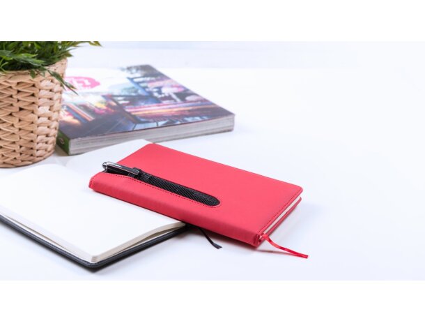 Libreta con tapas de polipiel y 80 hojas