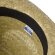 Sombrero de paja trenzado verde natural Leone detalle 5