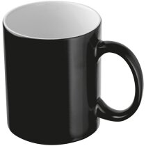 Taza e cerámica para café negra