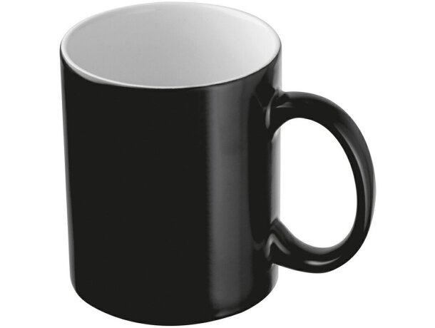 Taza e cerámica para café negra