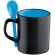 Taza de porcelana negra con cuchara de color azul barata